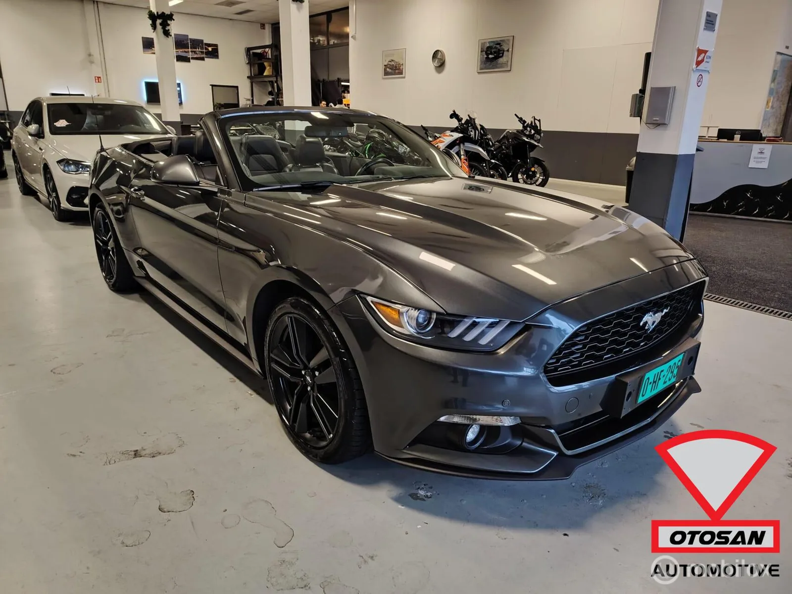 Ford Mustang (2016) — foto 1