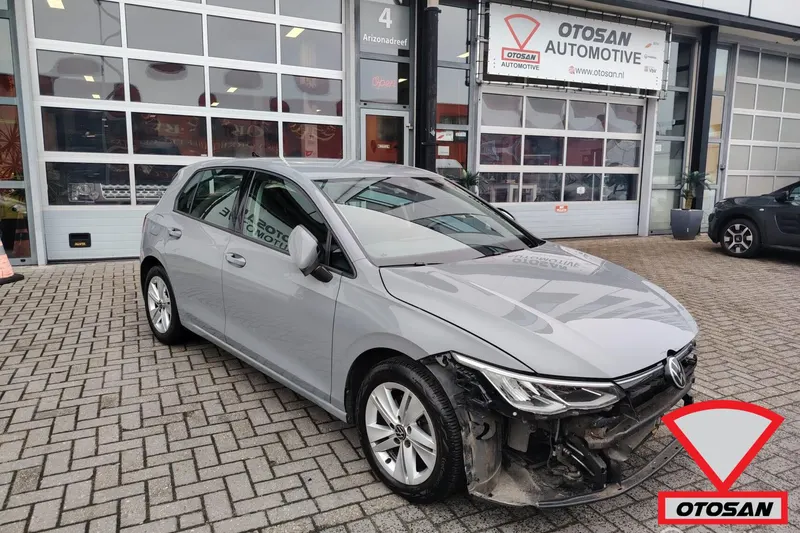 Volkswagen Golf (2021)