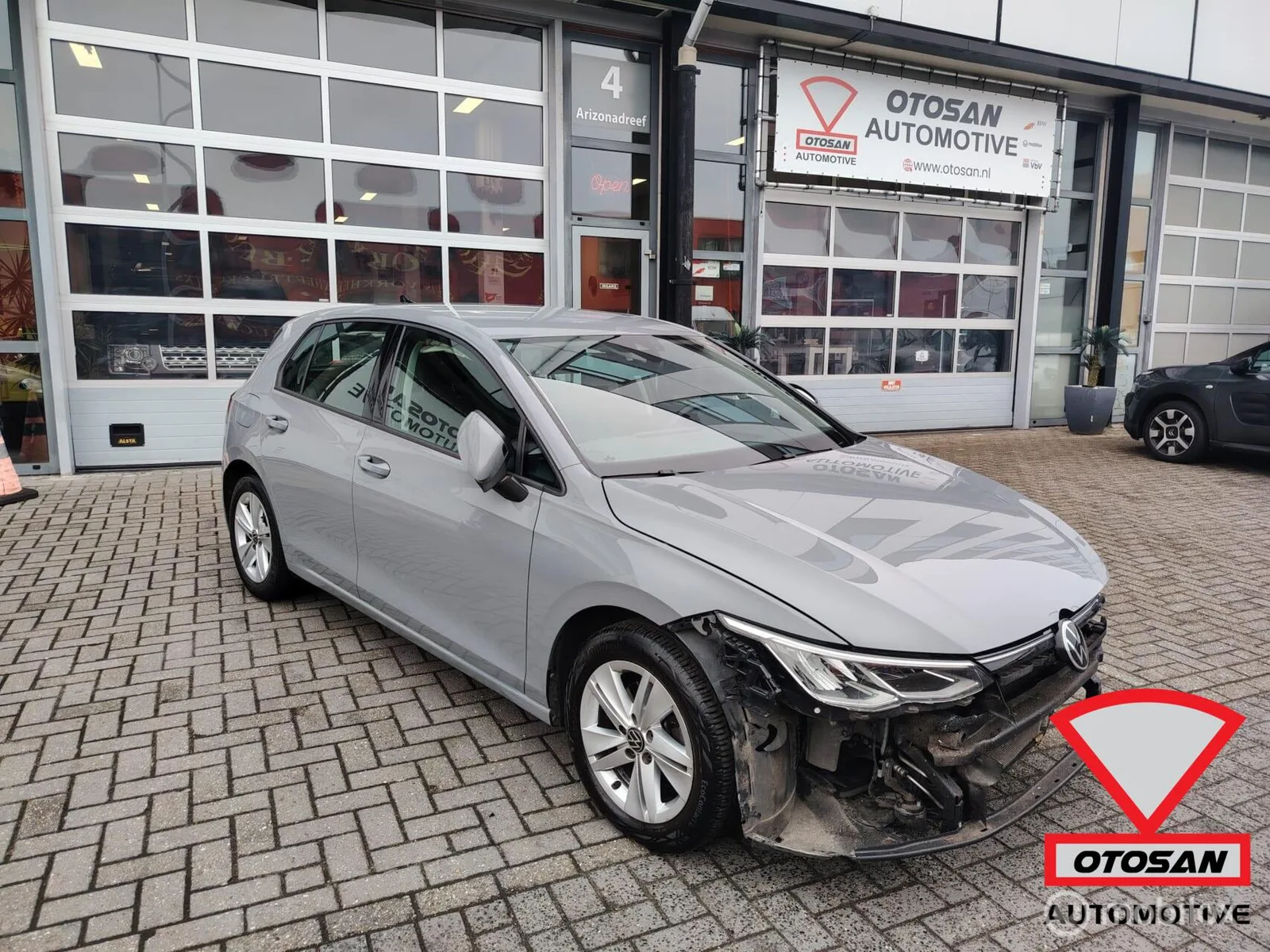 Volkswagen Golf (2021) — foto 1