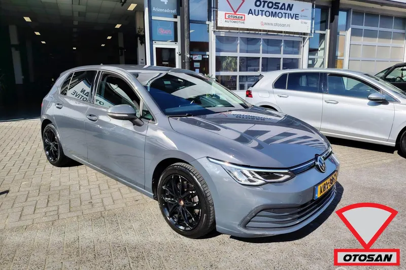 Volkswagen Golf (2020)