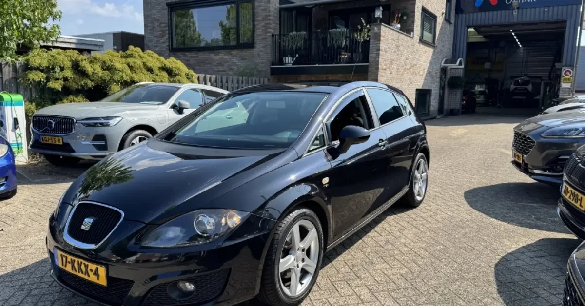 SEAT Leon (2010) — foto 1