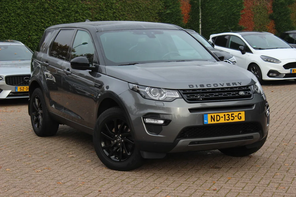 Land Rover Discovery Sport (2017) — foto 1