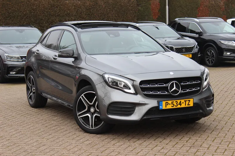 Mercedes-Benz GLA (2017)