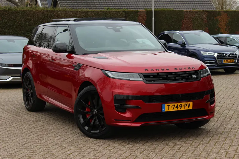Land Rover Range Rover Sport (2023)