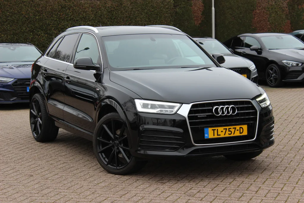 Audi Q3 (2015) — foto 1