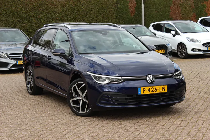 Volkswagen Golf (2021)