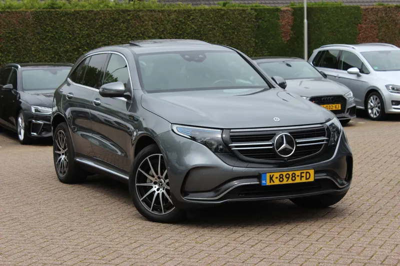 Mercedes-Benz EQC (2020)
