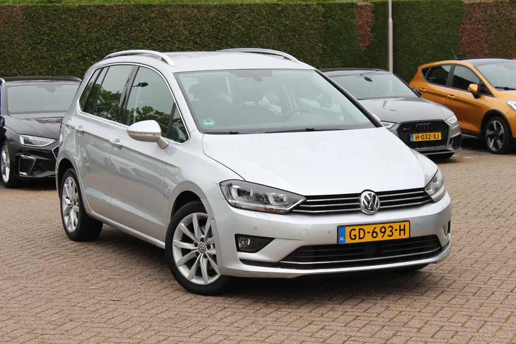 Volkswagen Golf (2014) — foto 1