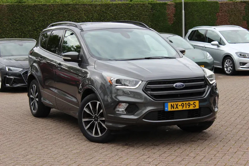 Ford Kuga (2017)