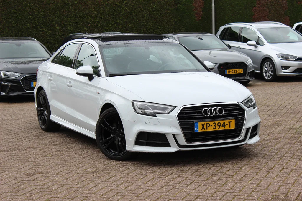 Audi A3 (2019) — foto 1