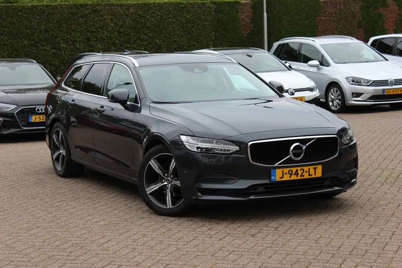 Volvo V90 (2017)
