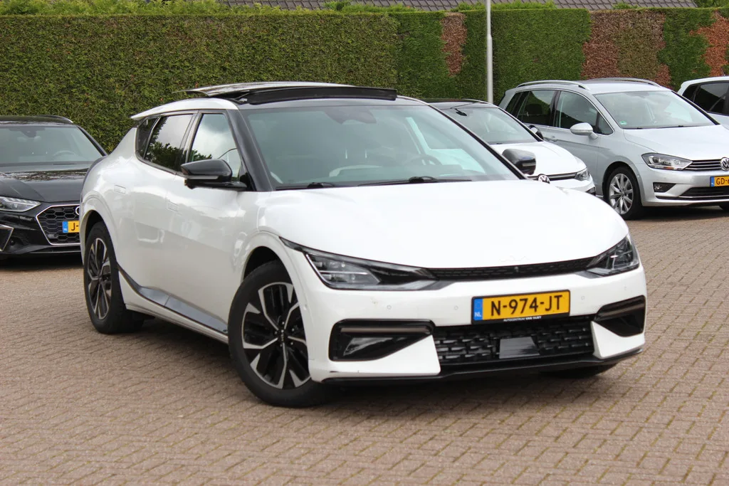 Kia EV6 (2021) — foto 1