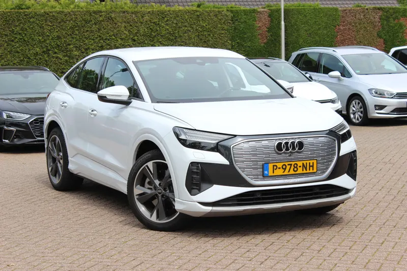 Audi Q4 (2022)