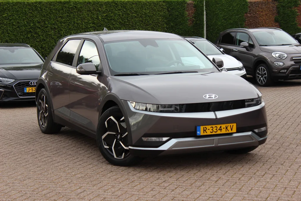 Hyundai Ioniq (2022) — foto 1