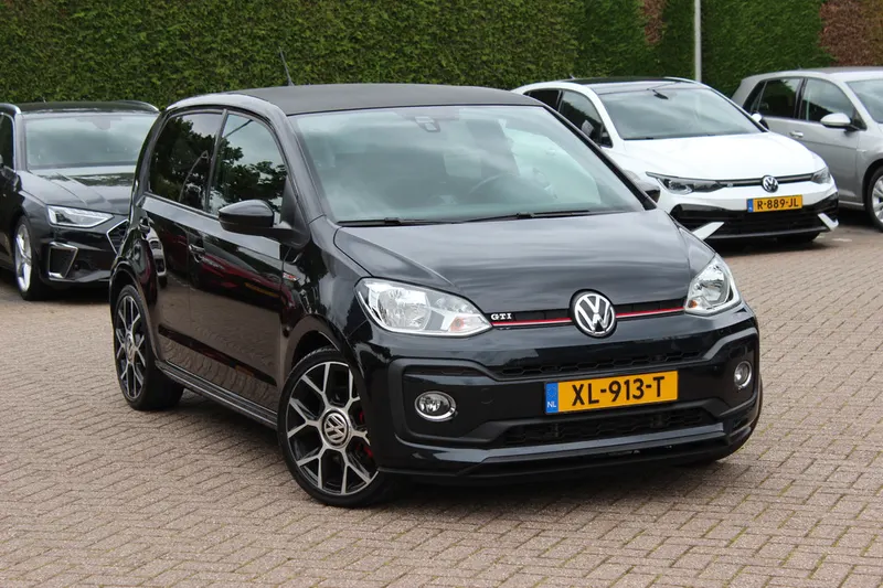 Volkswagen Up! (2018)