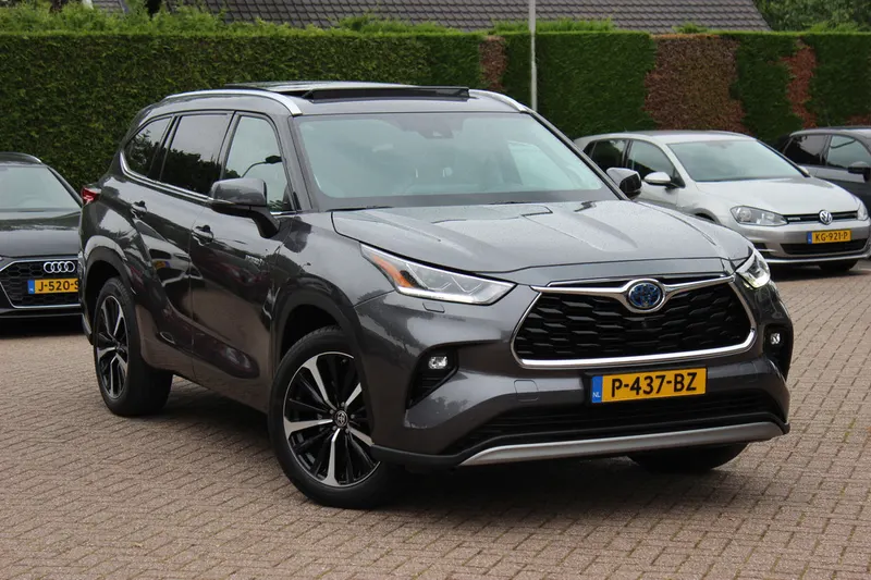 Toyota Highlander (2021)