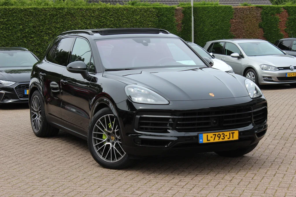 Porsche Cayenne (2021) — foto 1