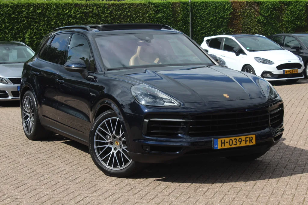 Porsche Cayenne (2020) — foto 1