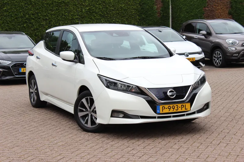 Nissan Leaf (2020)