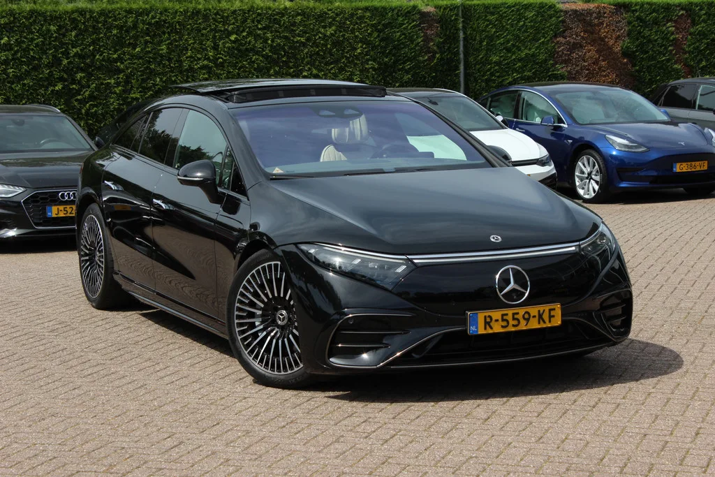 Mercedes-Benz EQS (2022) — foto 1
