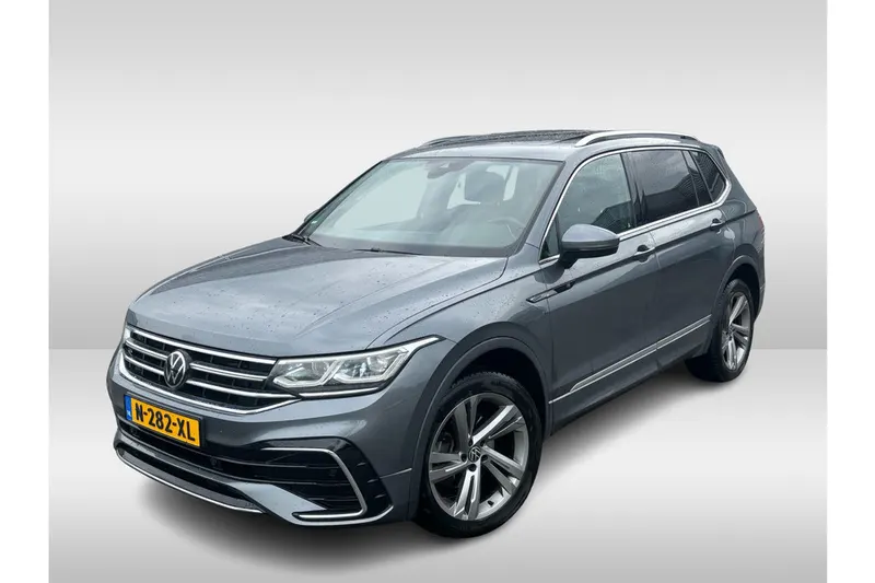 Volkswagen Tiguan (2022)