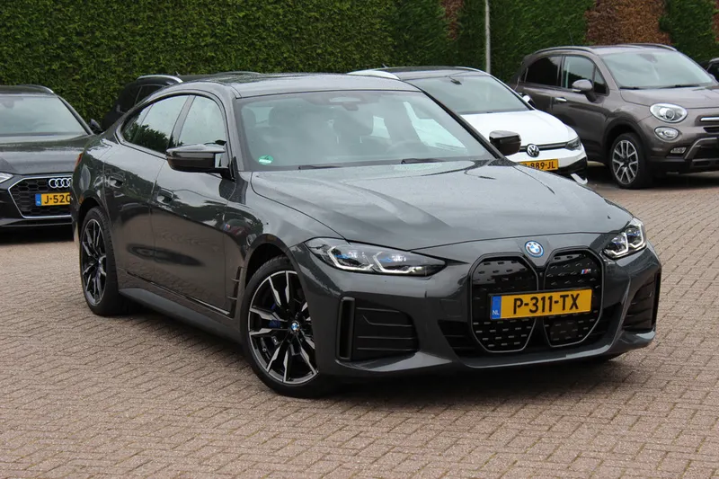 BMW i4 (2022)