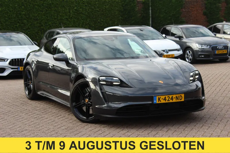 Porsche Taycan (2021)