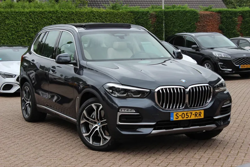 BMW X5 (2020)