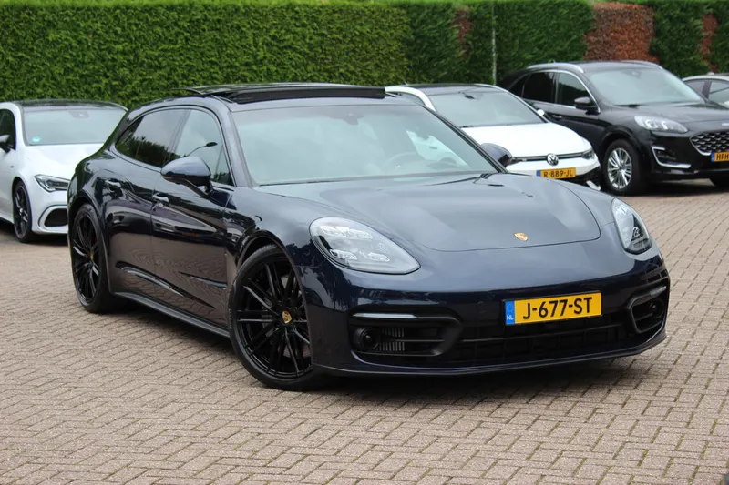 Porsche Panamera (2020)