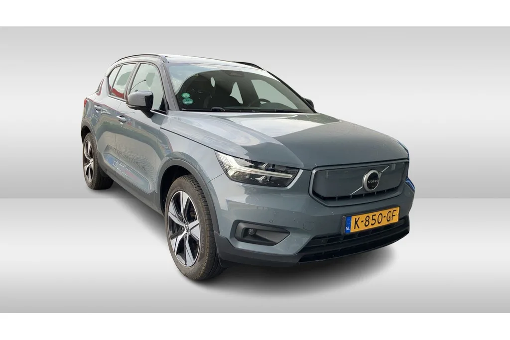 Volvo XC40 (2020) — foto 1