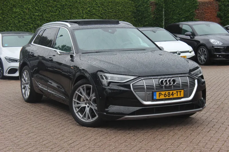 Audi e-tron (2021)
