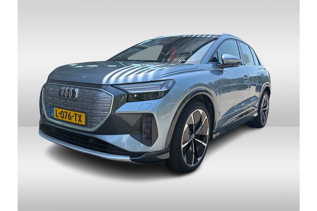 Audi Q4 e-tron (2021) — foto 1
