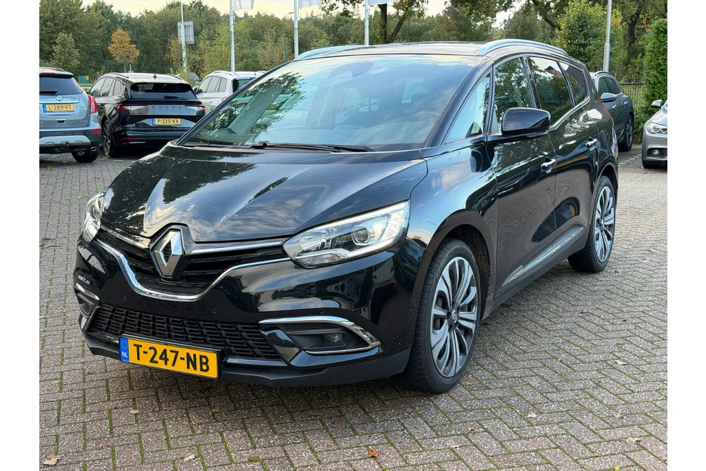 Renault Grand Scénic (2022) — foto 1