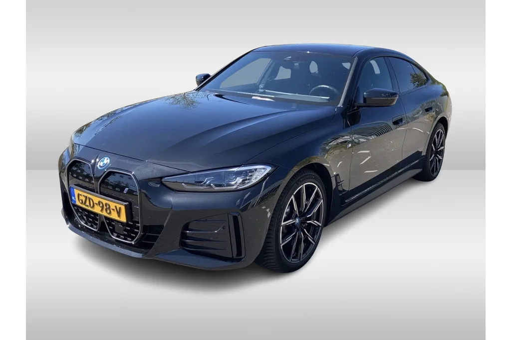 BMW i4 (2024) — foto 1