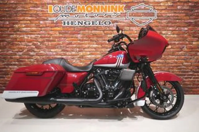 Harley-Davidson Road Glide (2020)