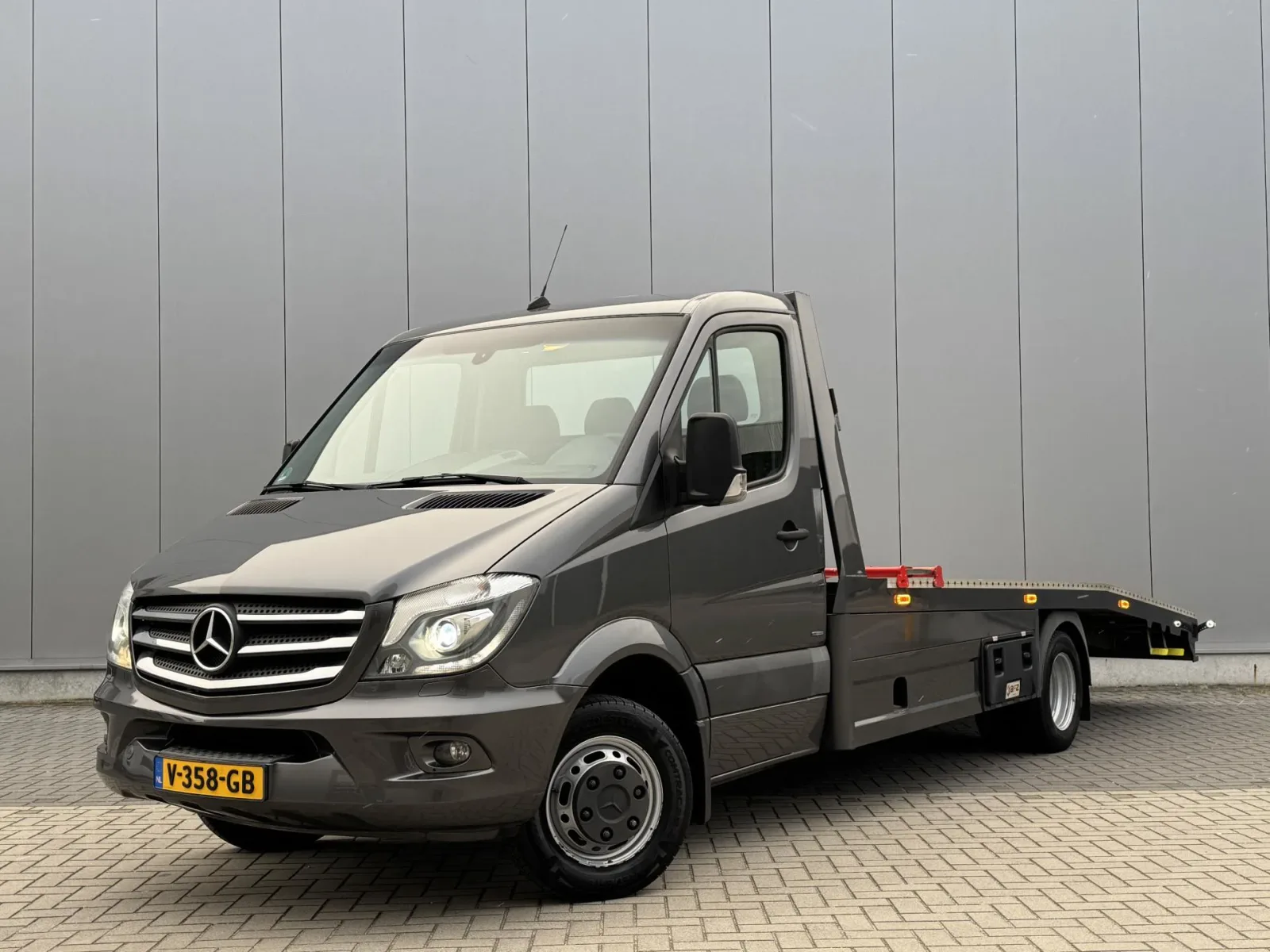 Mercedes-Benz Sprinter (2016) — foto 1