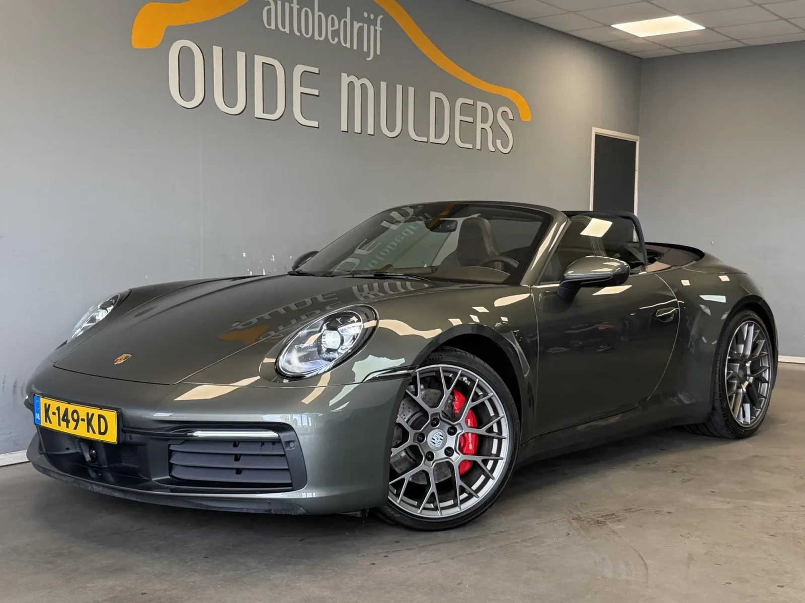Porsche 911 (2019) — foto 1