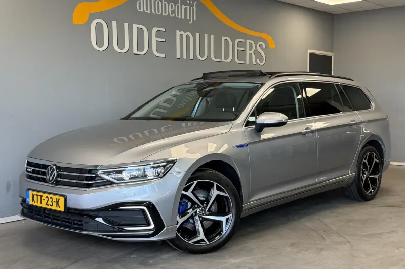 Volkswagen Passat (2022)