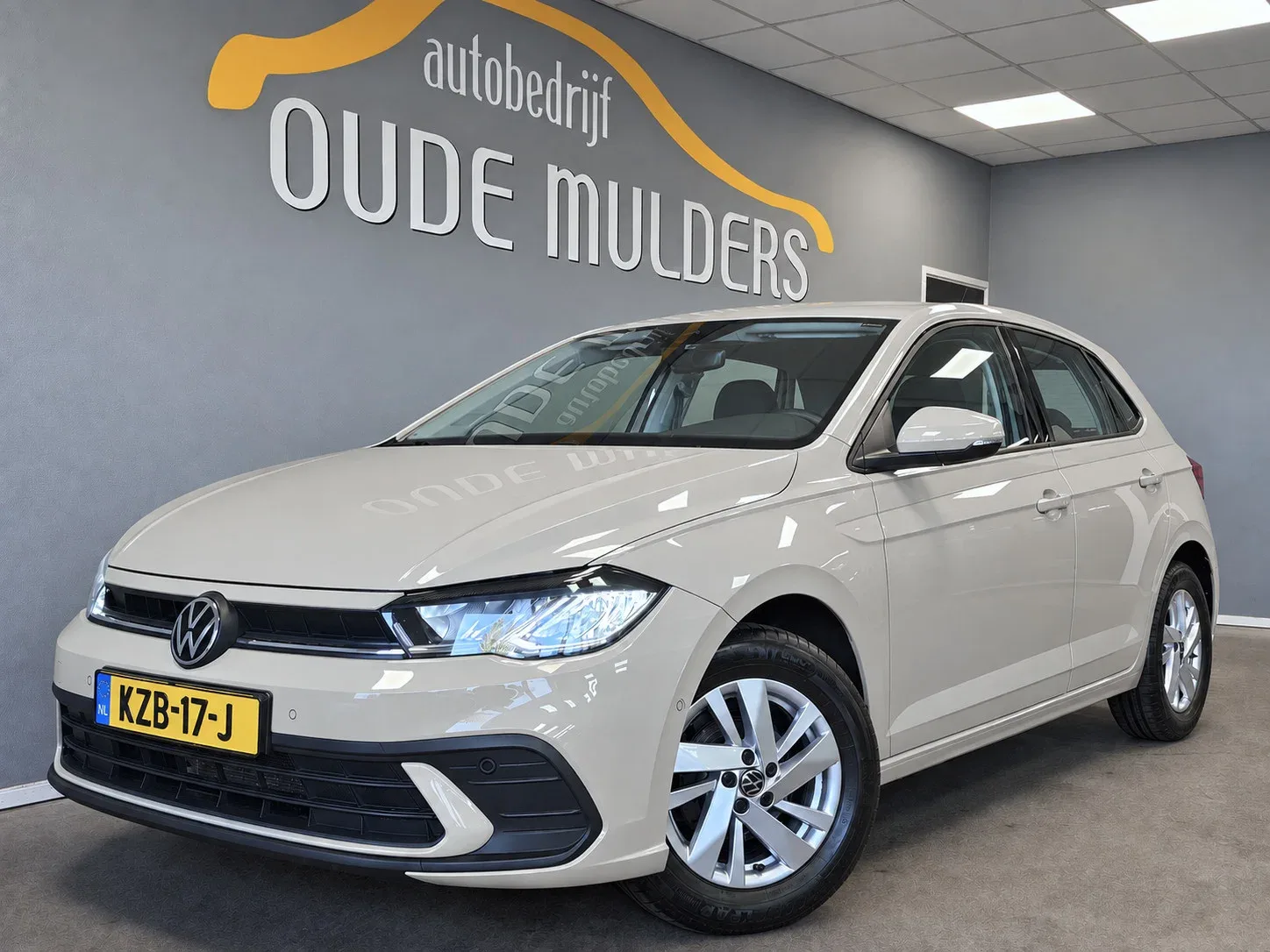 Volkswagen Polo (2023) — foto 1