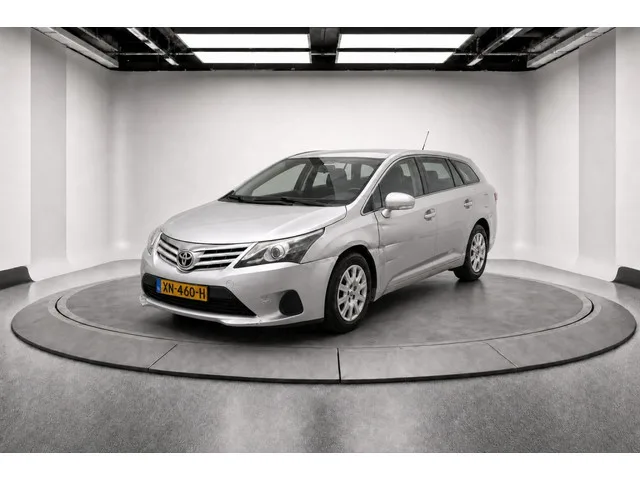 Toyota Avensis (2012) — foto 1