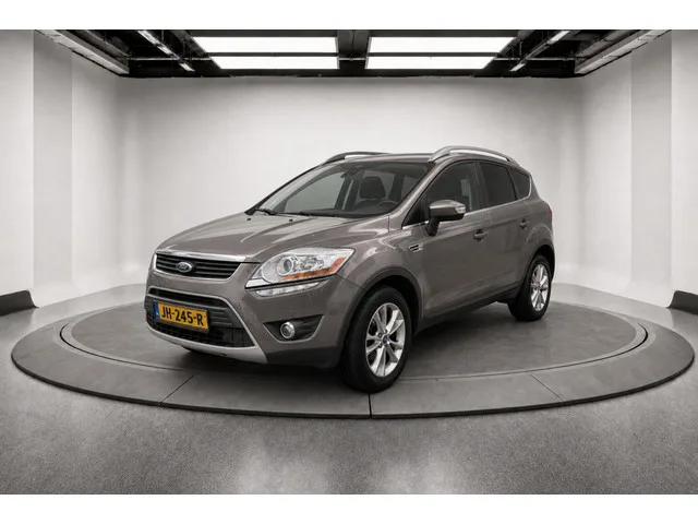 Ford Kuga (2012) — foto 1