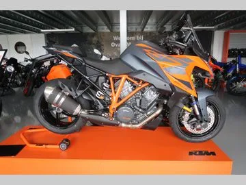 KTM 1290 (2024) — foto 1