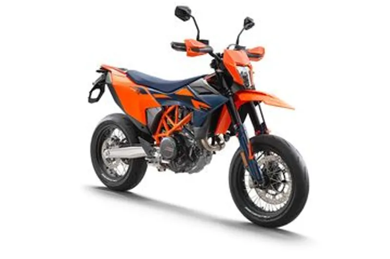 KTM 690 SMC (2026)