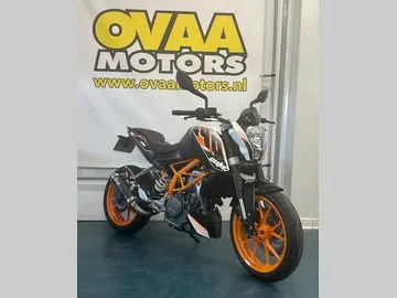 KTM 390 Duke (2013) — foto 1