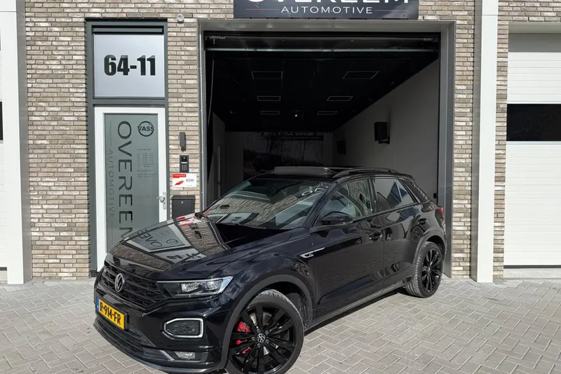 Volkswagen T-Roc (2021)
