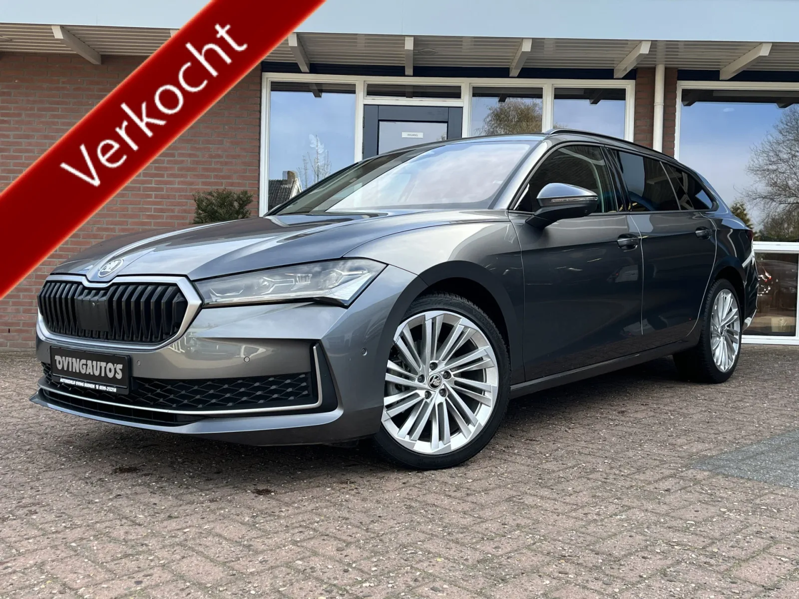 Škoda Superb (2025) — foto 1