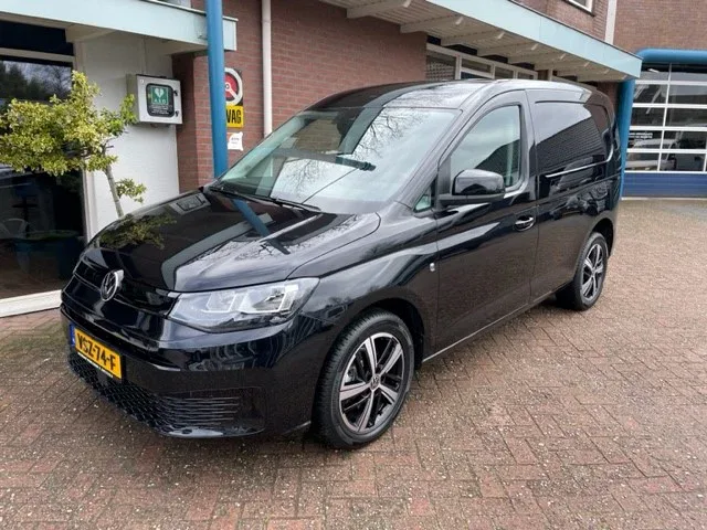 Volkswagen Caddy (2023) — foto 1