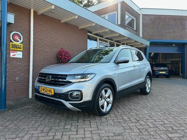 Volkswagen T-Cross (2023) — foto 1