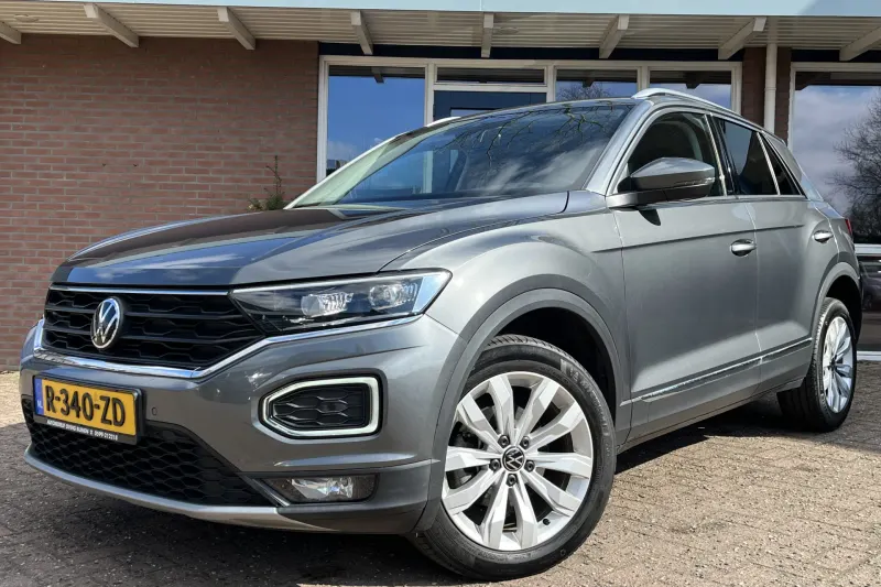 Volkswagen T-Roc (2021)