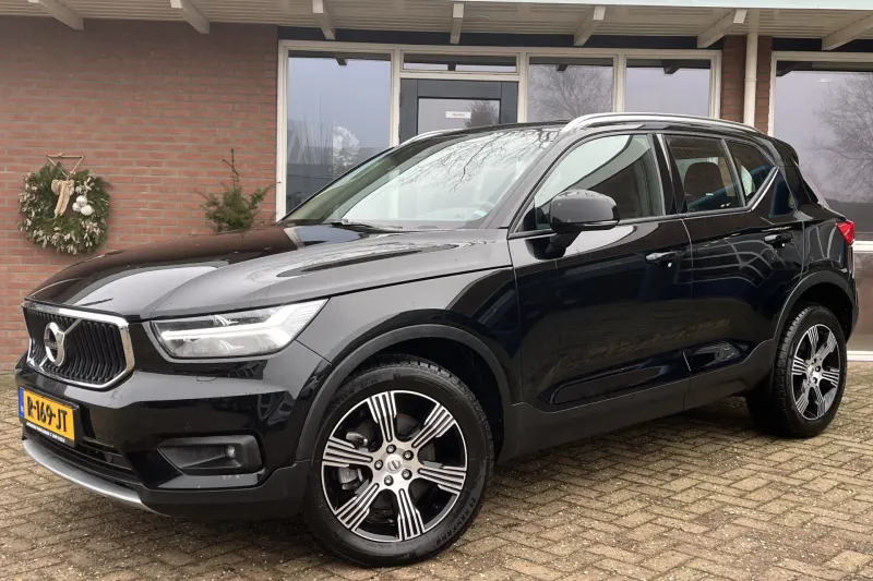 Volvo XC40 (2021)